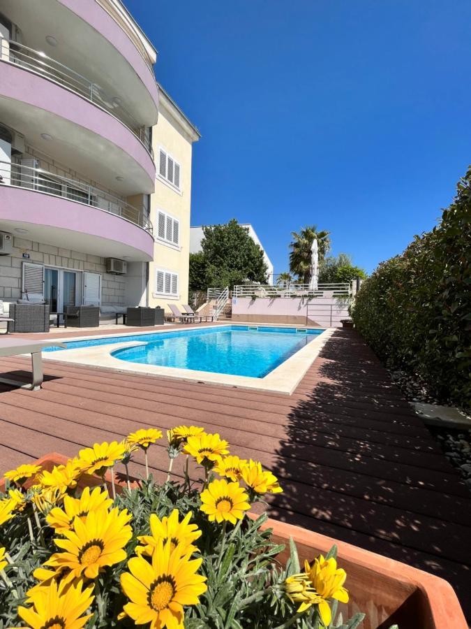 Sky - Beautiful Rooftop Apartment With Shared Pool Spalato Esterno foto