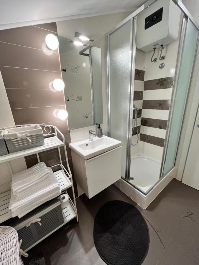 Sky - Beautiful Rooftop Apartment With Shared Pool Spalato Esterno foto