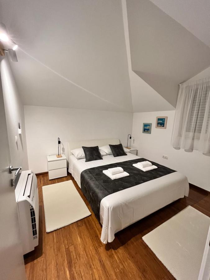 Sky - Beautiful Rooftop Apartment With Shared Pool Spalato Esterno foto
